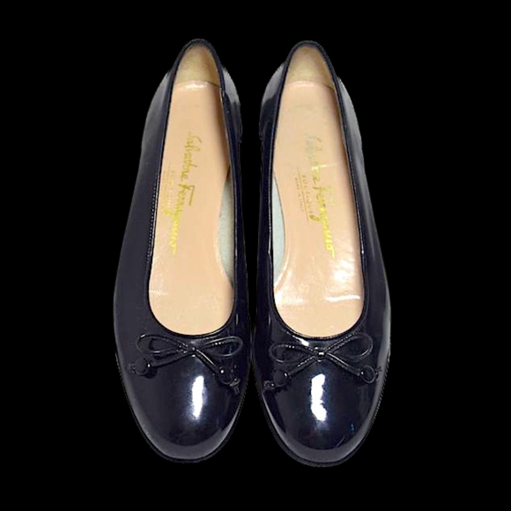 Ferragamo Black Shoestring Bow Patent Classic Ballerina Flat 🇮🇹 - Picture 3 of 8